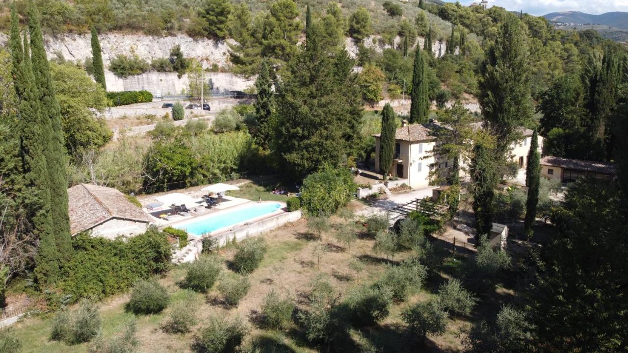 ホテル Pieve Sant'Angelo カンペッロ・スル・クリトゥンノ エクステリア 写真