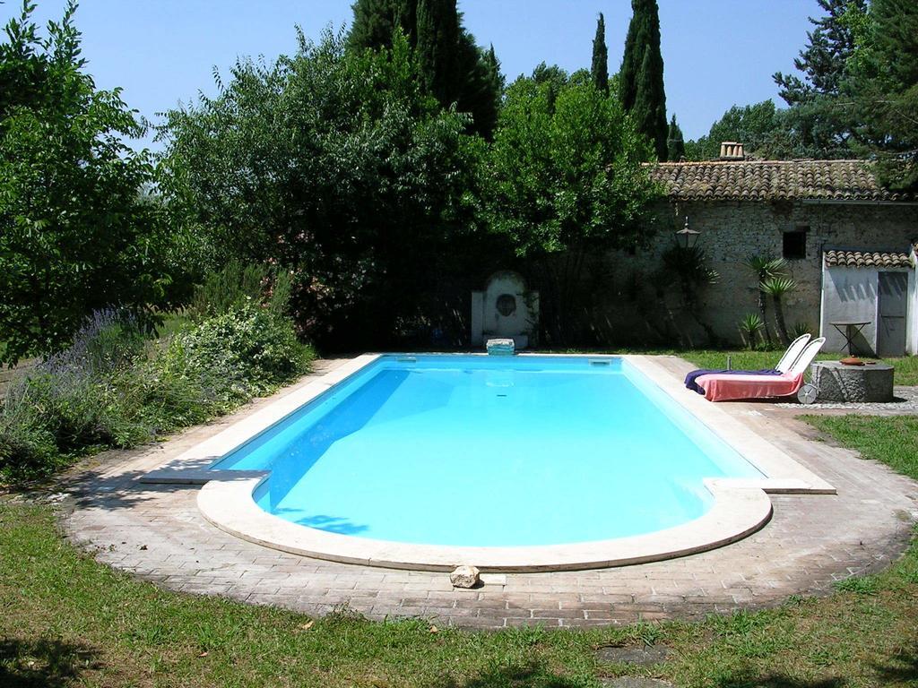 ホテル Pieve Sant'Angelo カンペッロ・スル・クリトゥンノ エクステリア 写真